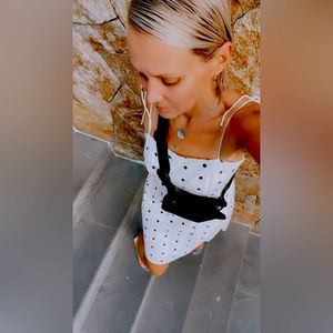 Meet your Posher, Holly anne